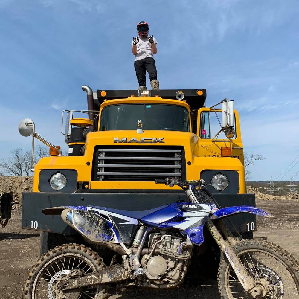 Meet your Posher, Cameron